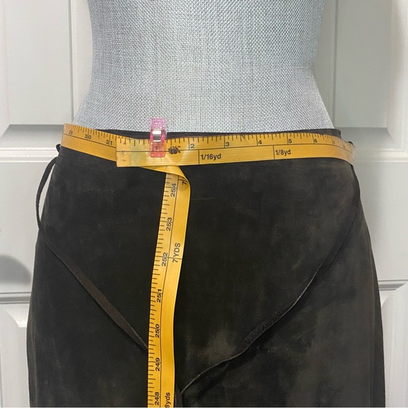 Long leather skirt - Picture 10 of 11